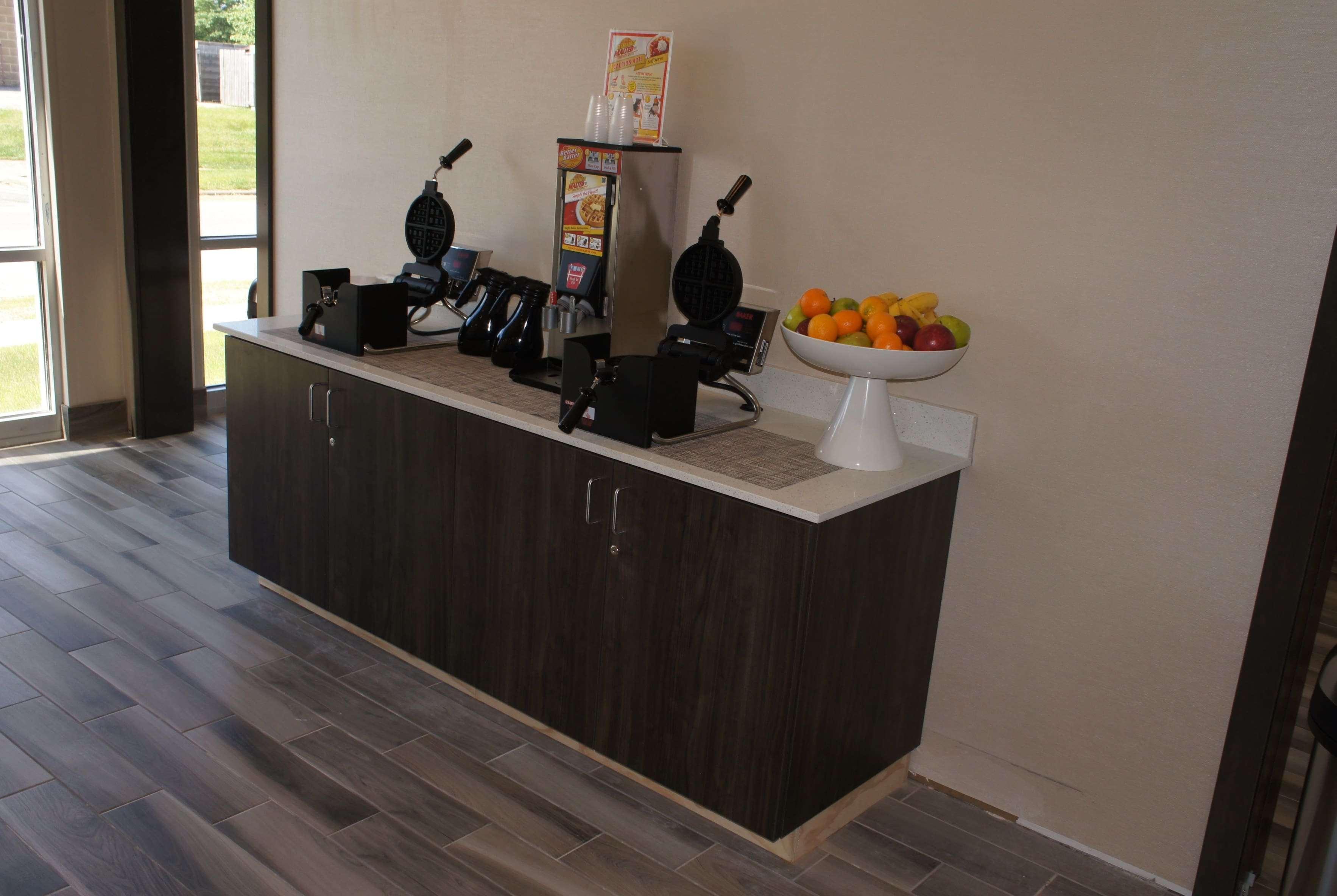 La Quinta Inn And Suites By Wyndham Bloomington Zewnętrze zdjęcie