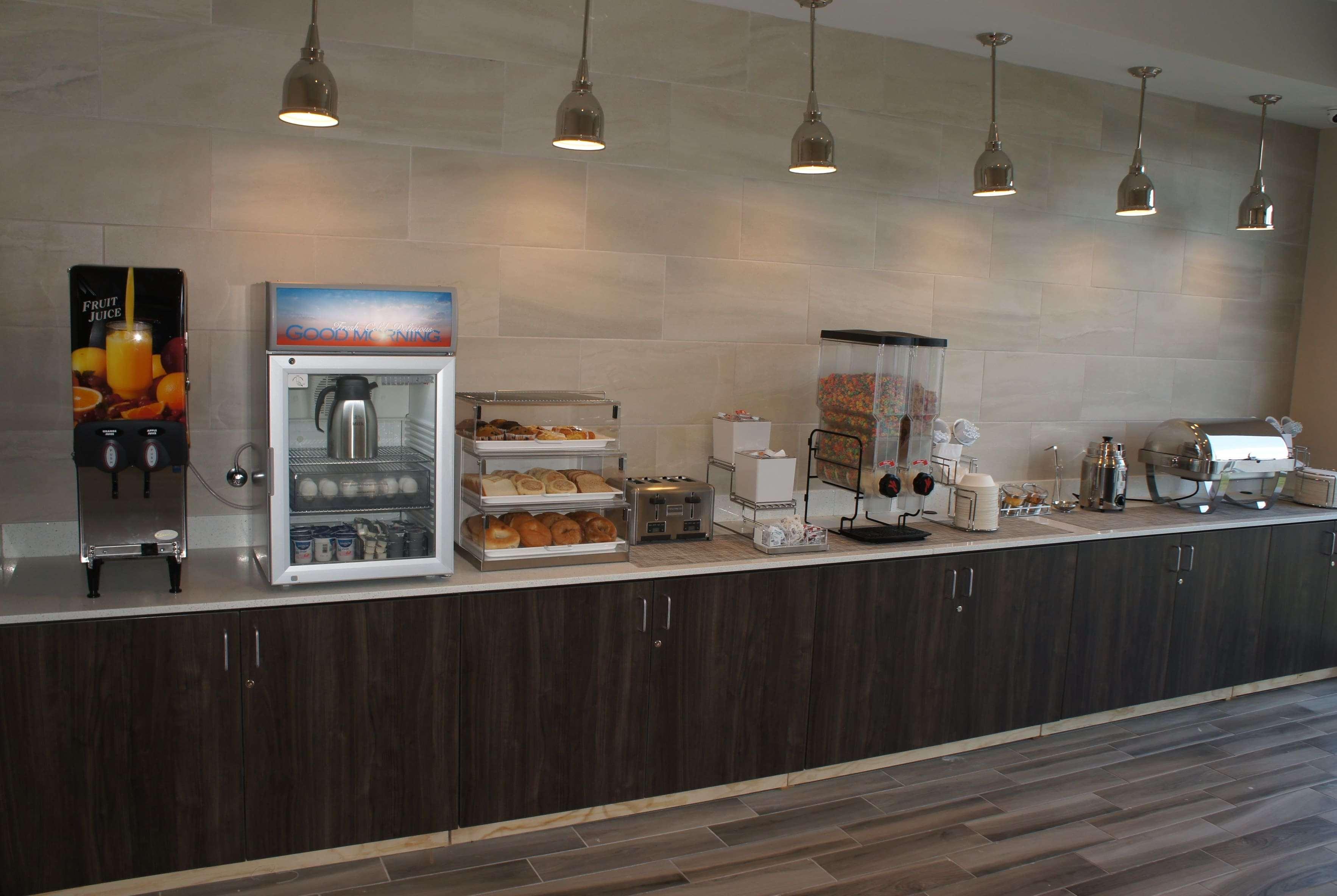La Quinta Inn And Suites By Wyndham Bloomington Zewnętrze zdjęcie