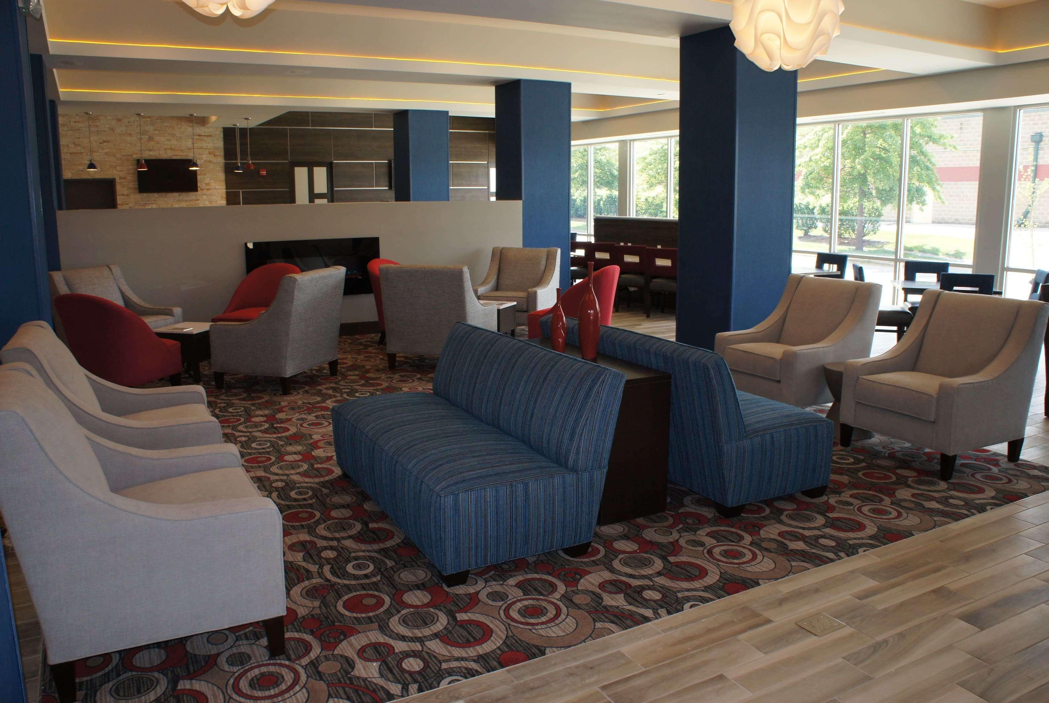 La Quinta Inn And Suites By Wyndham Bloomington Zewnętrze zdjęcie