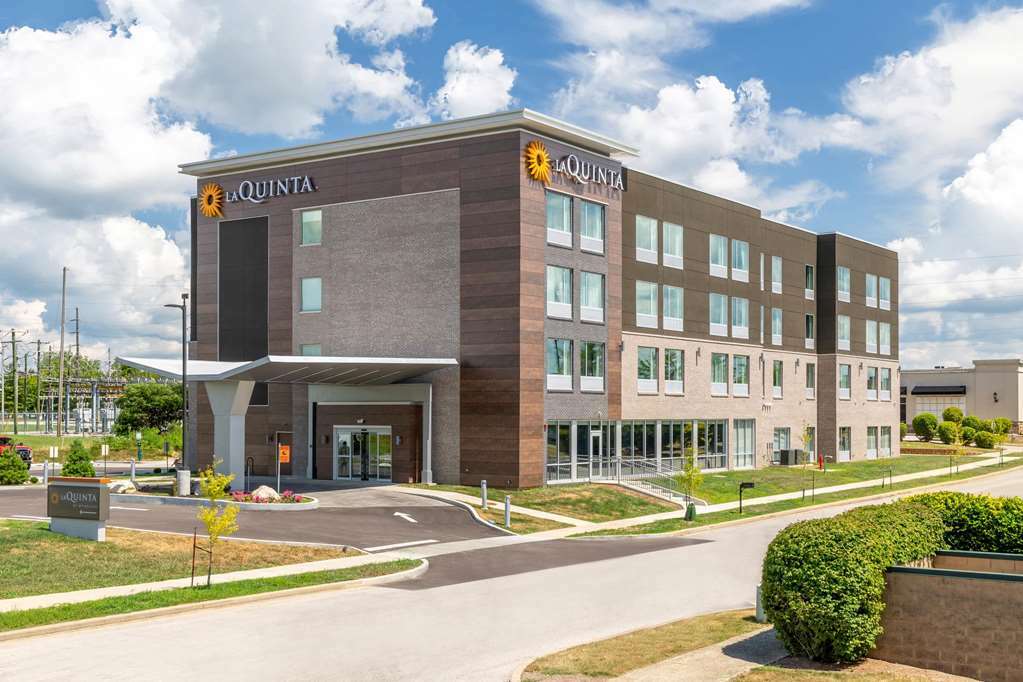 La Quinta Inn And Suites By Wyndham Bloomington Zewnętrze zdjęcie
